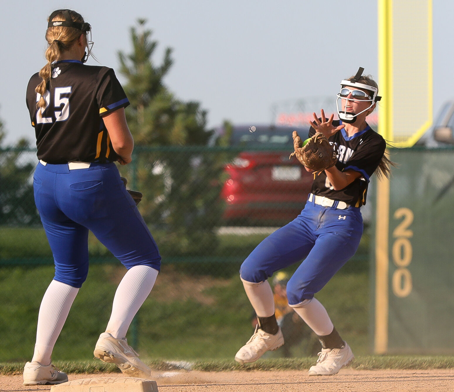 Kearney vs. Lincoln East softball
